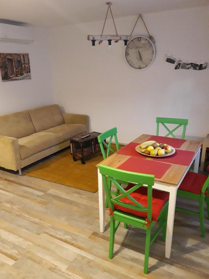 Tri Srece Apartman Ogulin Kültér fotó